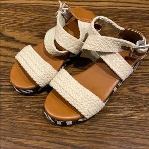 Girls sandals